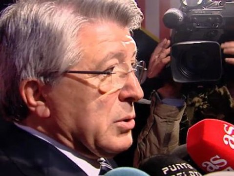 Cerezo: Quiero que ganemos los dos derbis