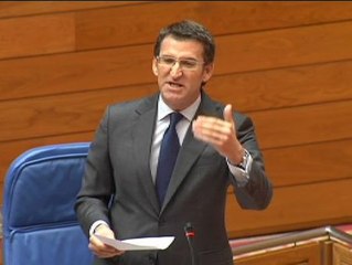 Beiras la lía en el Parlamento gallego