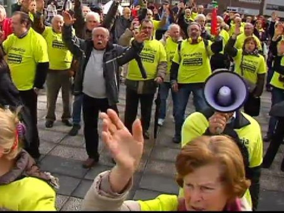 Concentración de afectados por las preferentes de NovaGalicia Banco