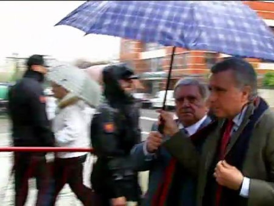 Ortega Cano se niega a hablar a la entrada de los juzgados