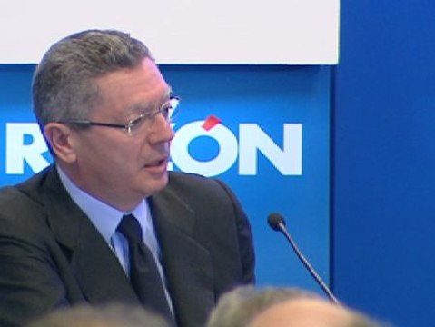 Gallardón adelanta que prohibirá el aborto eugenésico por discapacidad del feto