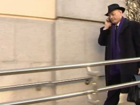 Gómez Bermúdez admite la querella de IU contra Bárcenas