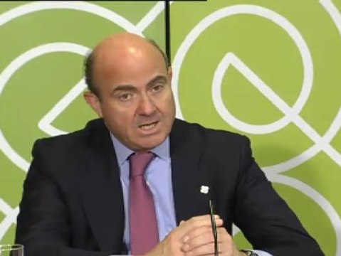 De Guindos: La lucha contra el fraude es una prioridad absoluta del Gobierno