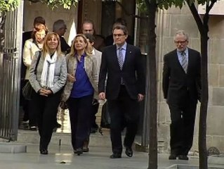 Mas reúne al Consejo de Transición Nacional