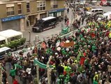 Protestas del colectivo antidesahucios ante las sedes del Partido Popular por toda España