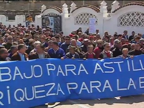 Los trabajadores de astilleros piden más trabajo