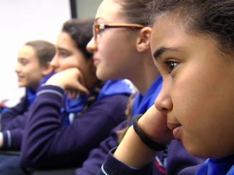 Los petardos llegan a las aulas