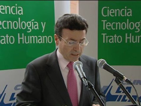 El Rey evoluciona de manera positiva tras su operación