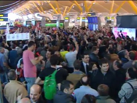 Protestas en los aeropuertos en la quinta jornada de huelga de Iberia