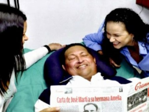 Primeras imágenes de Hugo Chávez tras su operación