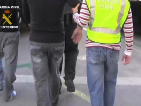 Desarticulada una banda de falsos policías que simulaba registros en viviendas para cometer robos