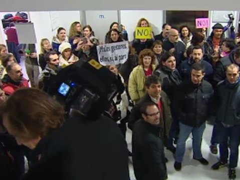 Iberia y sindicatos mayoritarios aceptan el acuerdo propuesto por el mediador