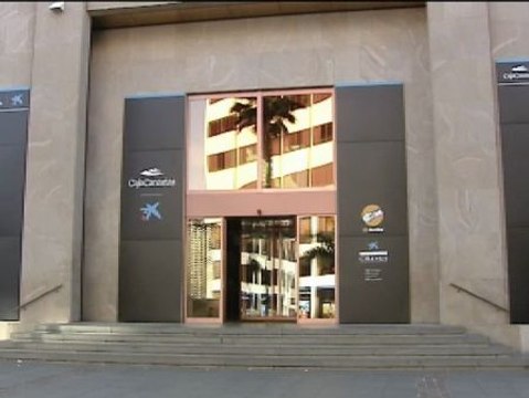 Un bulo en las redes sociales vacía los cajeros en Tenerife