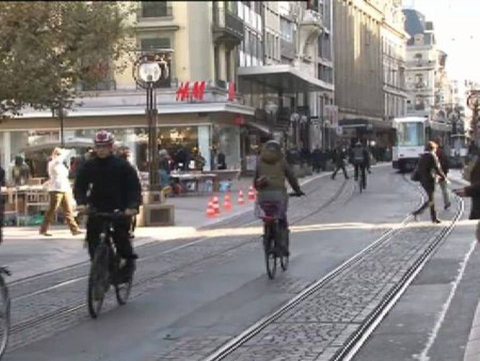 Jóvenes españoles se marchan a Ginebra en busca de trabajo