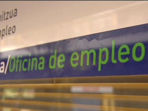 Casi seis millones de parados al final de 2012