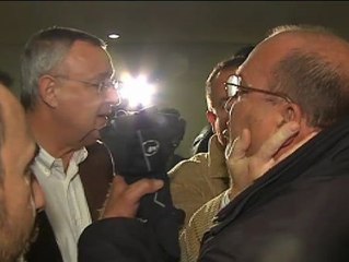 Trabajadores de Delphi increpan a Caldera en Jerez