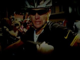 La presentadora Oprah Winfrey entrevista al ciclista Lance Amstrong