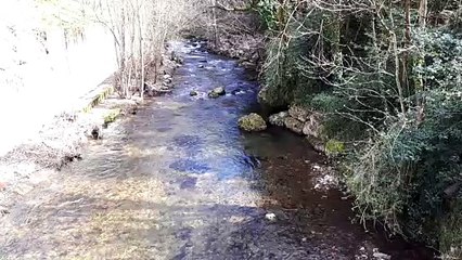 Vue sur la maison du jouet et du bois et sur le village médiéval d'Hautpoul à Mazamet dans le Tarn