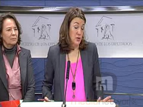 El PSOE dice que Rajoy preside un Gobierno nini , que ni reduce el déficit, ni crea empleo