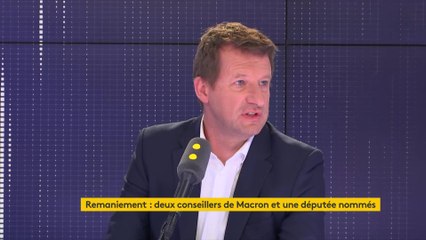 Jadot fustige le "culot" de Hollande qui "continue à donner la leçon à tout le monde"