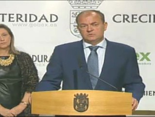 Monago insiste en que es el presidente autonómico que menos cobra