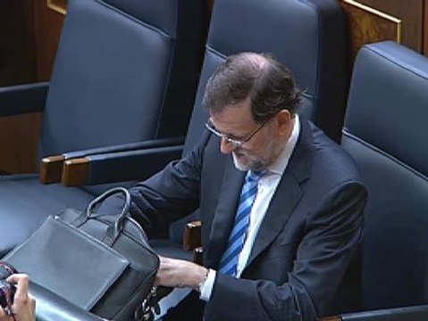 Sánchez a Rajoy Vd. está asedidado por la corrupción , Rajoy contraataca con los Ere de Andalucía