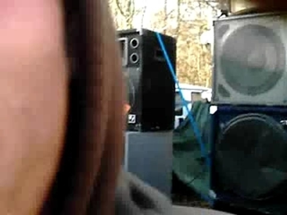 teuf padakor devan le son