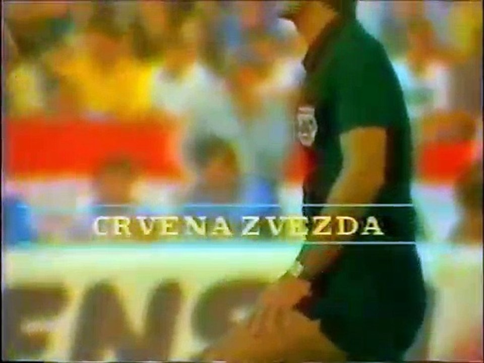 Navijaci Crvene zvezde pevaju himnu "Hej Sloveni".