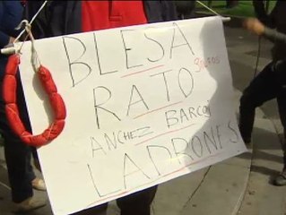 Decenas de preferentistas se manifiestan en la Audiencia Nacional