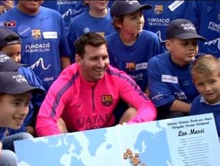 Messi cumple el sueño de 30 niños enfermos