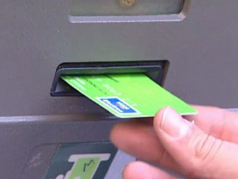 Los cargos de las tarjetas opacas se disparaban en vacaciones