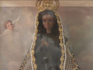 Polémica exposición de Barbie