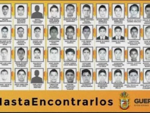Halladas cuatro fosas donde desaparecieron los estudiantes mexicanos