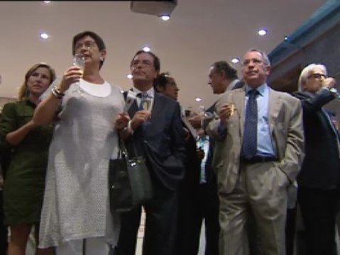 Brindis con cava catalán por la Diada en la sede de la Generalitat en Madrid