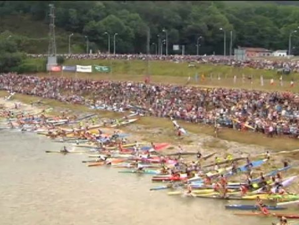 Cien mil personas disfrutan del Descenso del Sella