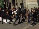 Los antidisturbios evitan el enfrentamiento entre antifascistas y ultras en Barcelona con motivo de la Diada