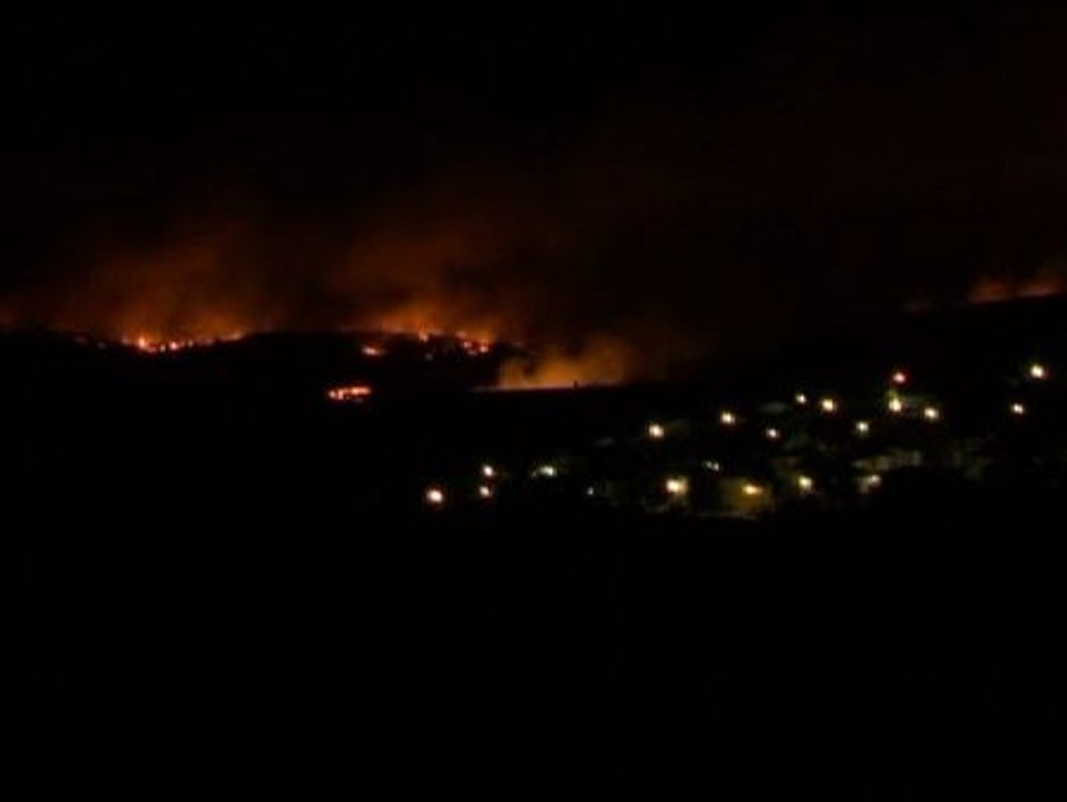 Continúan activos los dos incendios de Guadalajara