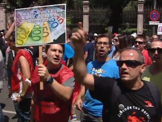 Protesta de los empleados de la Fábrica de la Moneda y Timbre