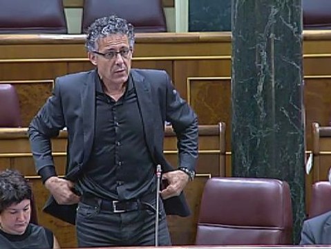 Rajoy a Amaiur: Hasta que pidan la disolución de ETA no están en condiciones de dar lecciones a nadie