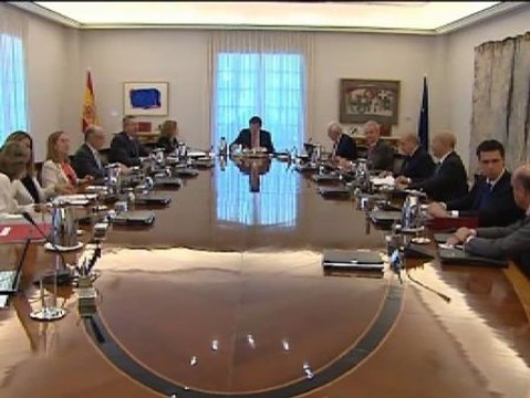 El Consejo de Ministros aprueba la Ley Orgánica que regula la abdicación de Don Juan Carlos