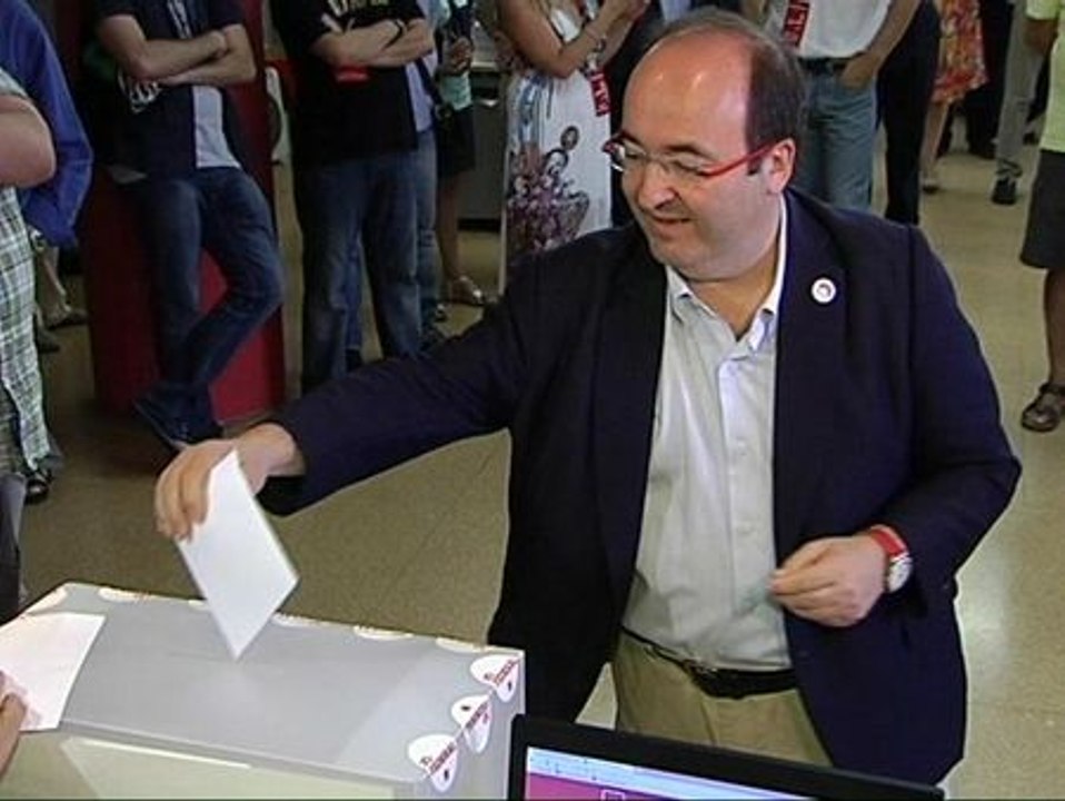 Iceta no desvela su favorito y asegura que los socialistas catalanes están "tranquilos"