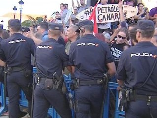 Un pregón del ministro Soria en Gran Canaria acaba con heridos y detenidos