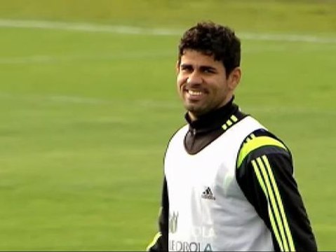 La selección española prepara en Curitiba su debut frente a Holanda