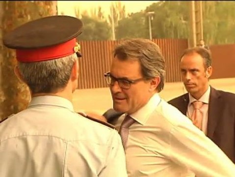 Cordialidad ente Felipe VI y Artur Mas en un acto en Girona