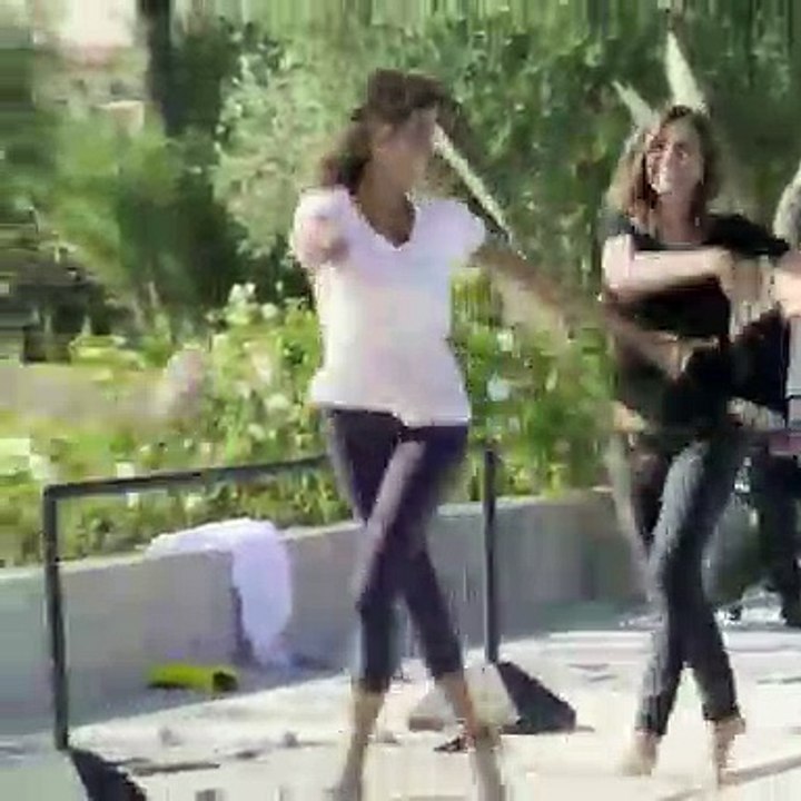 Karine Le Marchand dévoile les premières images du prochain numéro de l'émission "Une ambition intime" avec Michèle Laroque, bientôt diffusé sur M6 - VIDEO