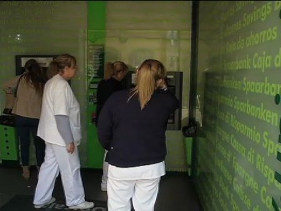 Más de 700 trabajadores de La Línea cobran al fin las nóminas atrasadas