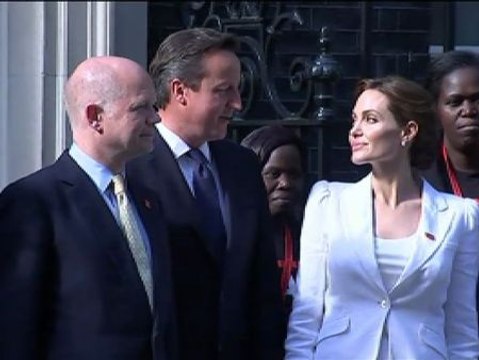 Angelina Jolie preside una cumbre contra violencia sexual en conflictos armados