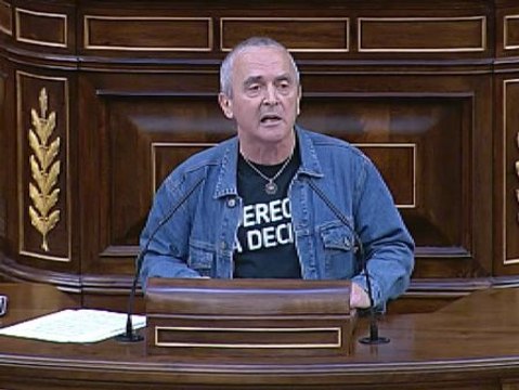 Amaiur: ¡Monarquía fuera, viva Euskal Herria libre y republicana!