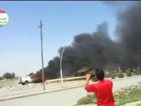 Los yihadistas de Al Qaeda toman parte de Mosul, Iraq