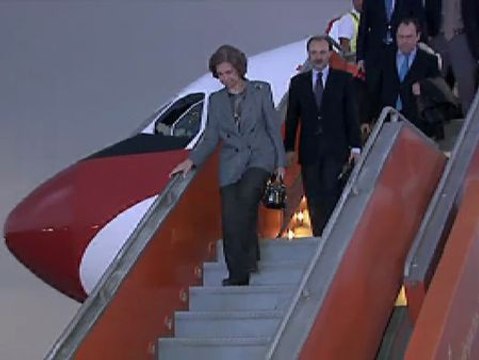 Defensa ordena un programa para renovar los aviones oficiales